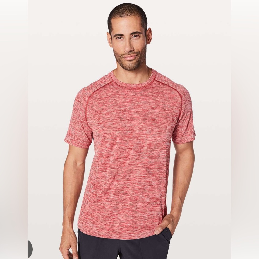Lululemon Metal Vent short sleeve game day red and white Lrg